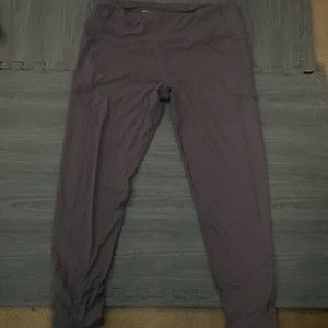 Victoria Sport Leggings  they a purple gray color